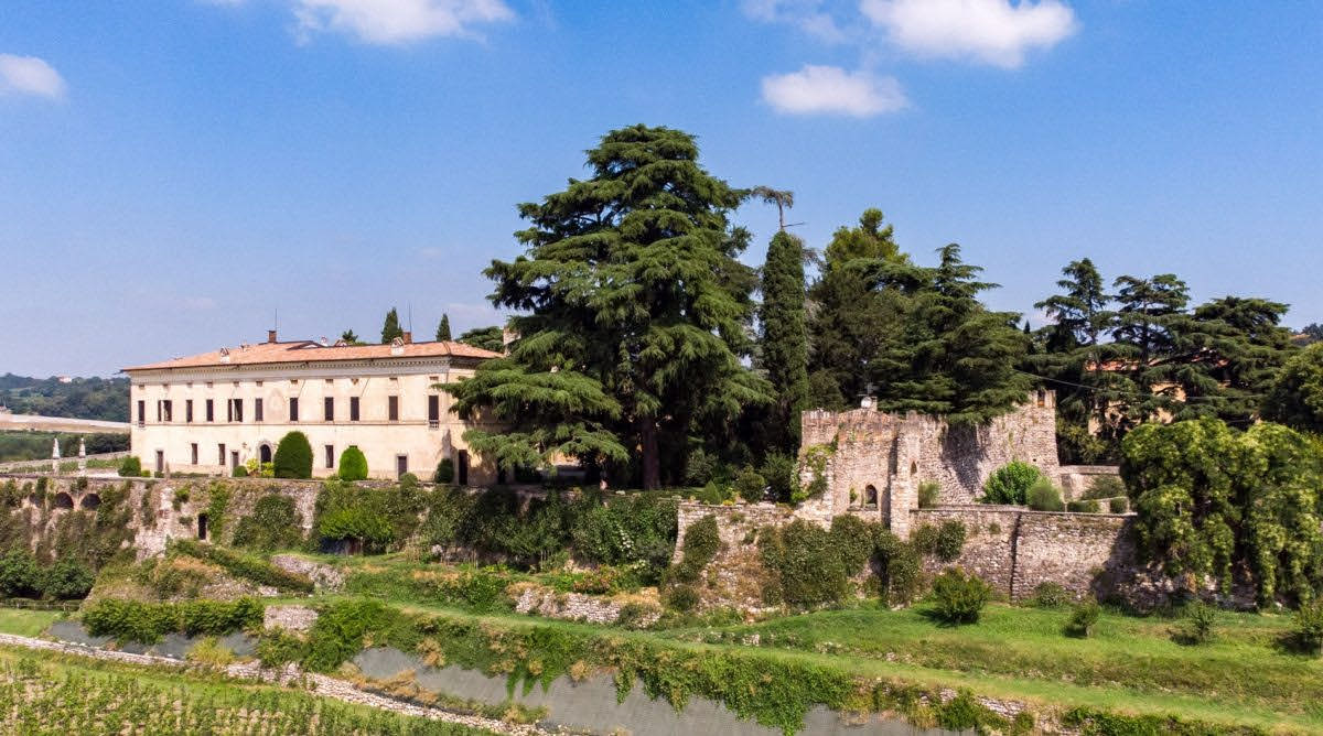 castello-di-bornato-franciacorta.jpg